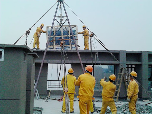 大型設備吊裝搬運安裝工需要掌握哪些安全技術措施？